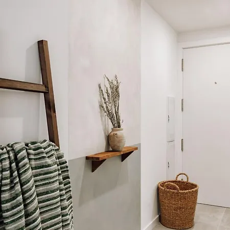 Mojacar - 2 Bedrooms In Eixample Esquerra アパート バルセロナ