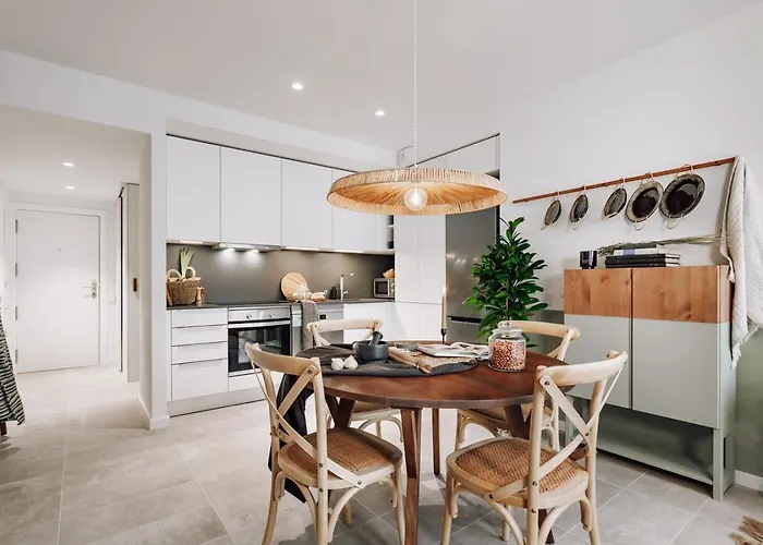 Mojacar - 2 Bedrooms In Eixample Esquerra Appartamento Barcellona